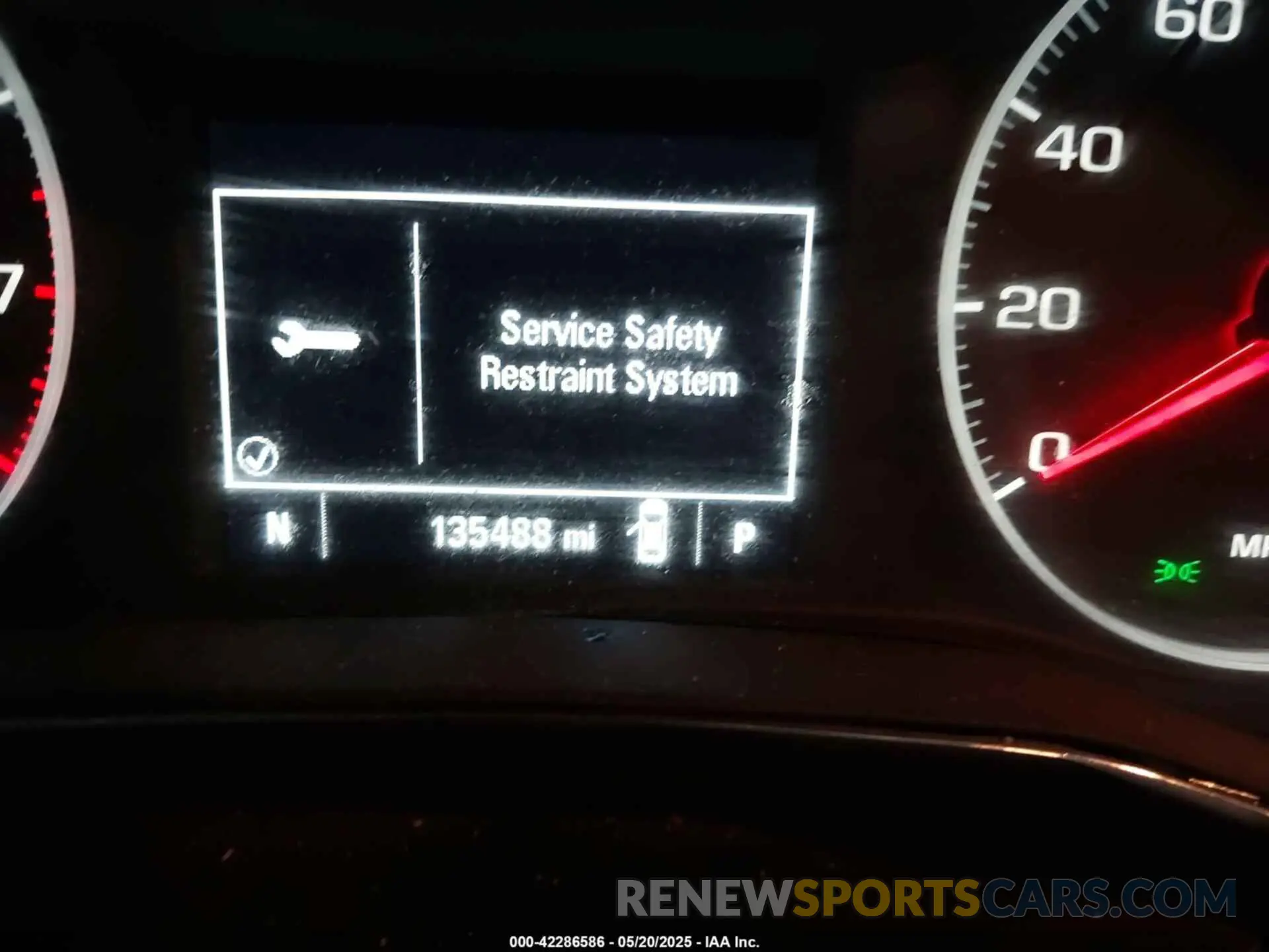 15 fotografías del automóvil dañado 3G1BE6SM8KS570538 CHEVROLET CRUZE 2019