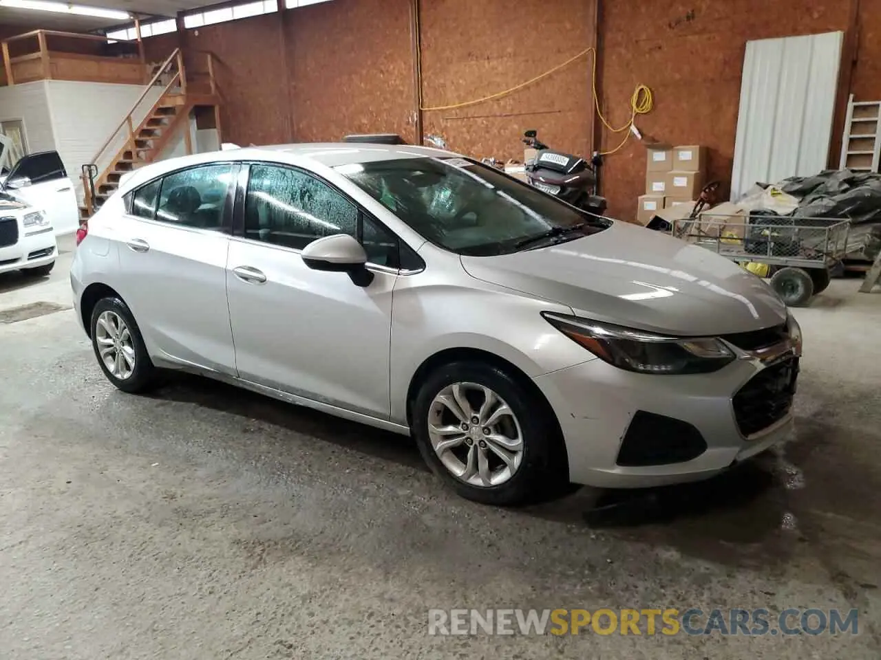 4 fotografías del automóvil dañado 3G1BE6SMXKS540988 CHEVROLET CRUZE 2019