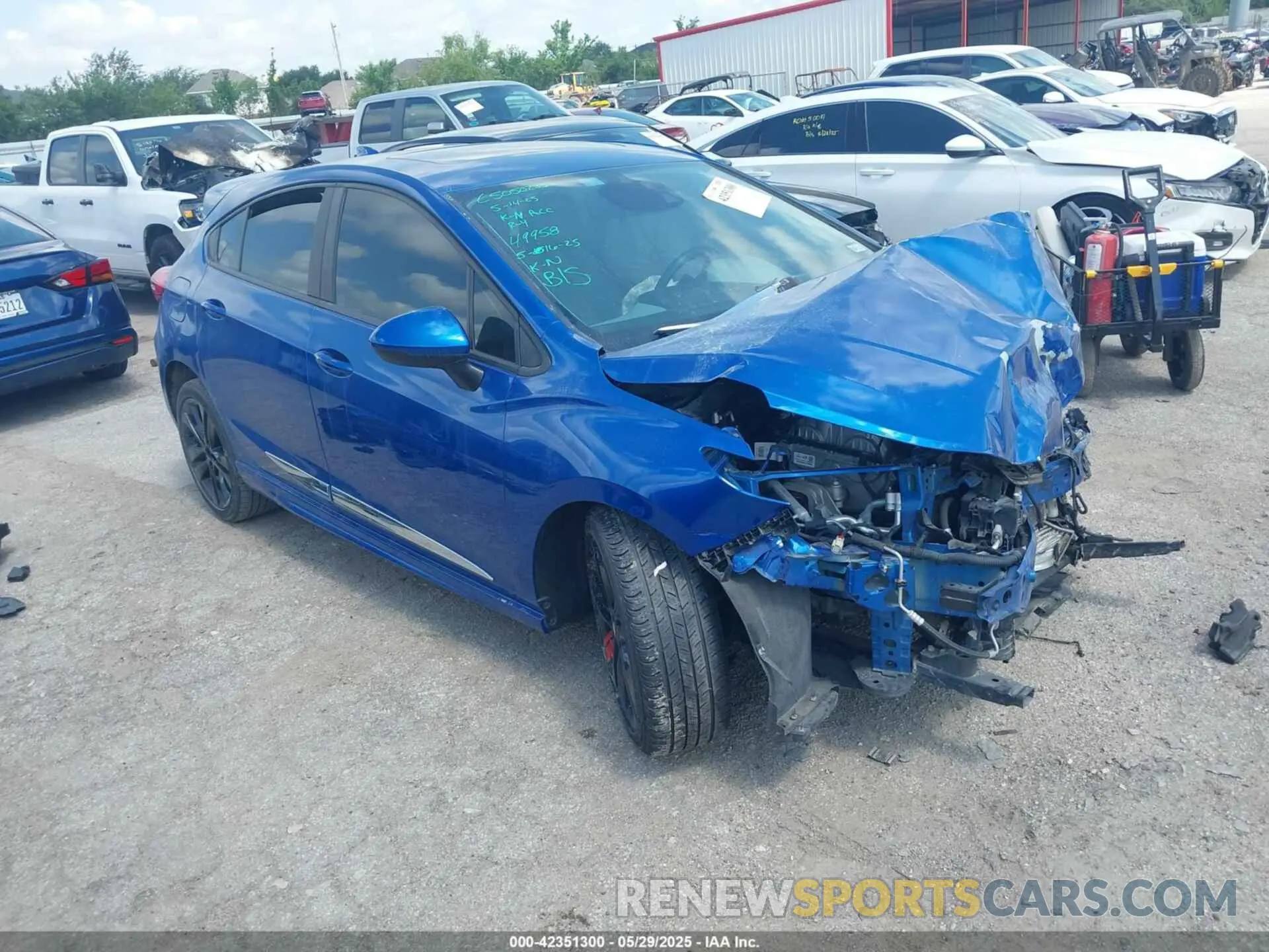 1 fotografías del automóvil dañado 3G1BF6SMXKS570523 CHEVROLET CRUZE 2019