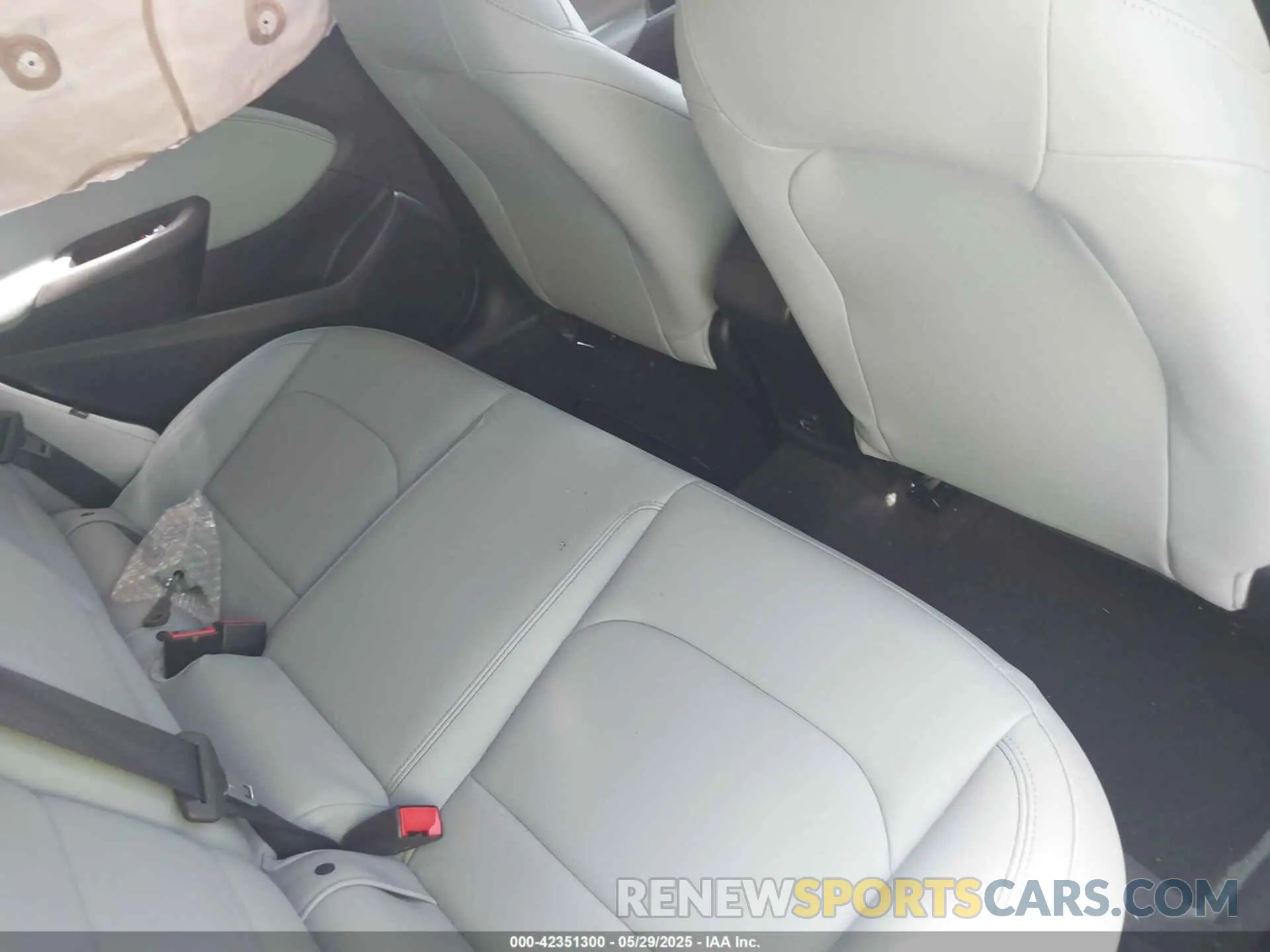 8 fotografías del automóvil dañado 3G1BF6SMXKS570523 CHEVROLET CRUZE 2019
