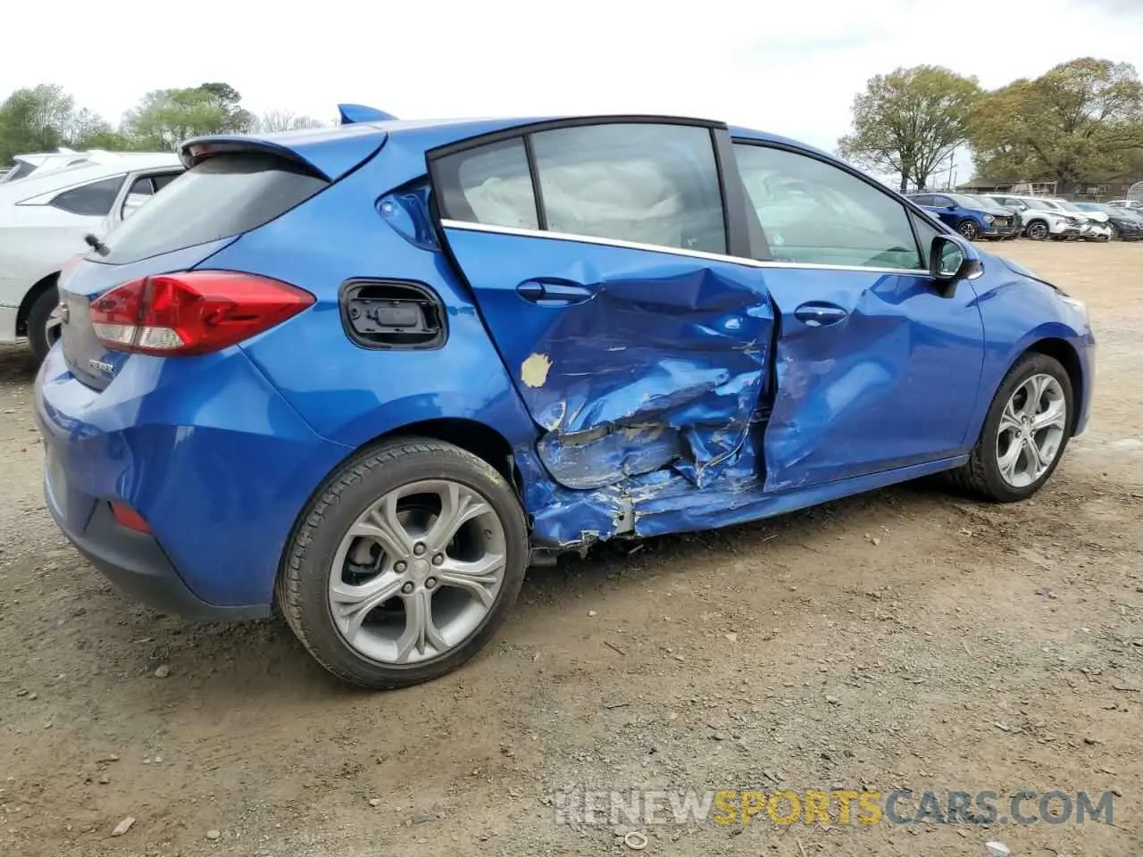 3 fotografías del automóvil dañado 3G1BF6SMXKS592215 CHEVROLET CRUZE 2019