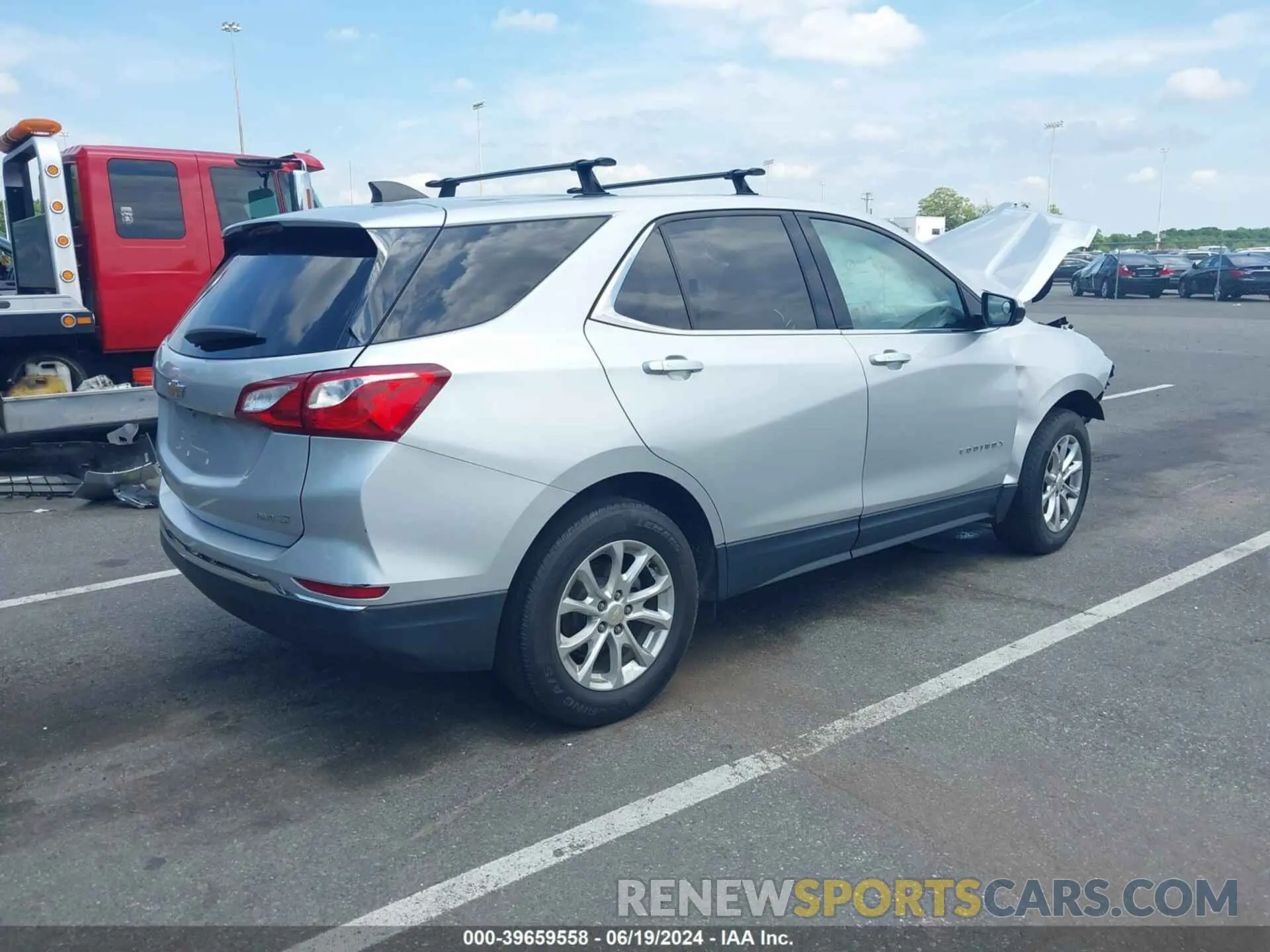 4 fotografías del automóvil dañado 2GNAXSEV9J6206756 CHEVROLET EQUINOX 2018