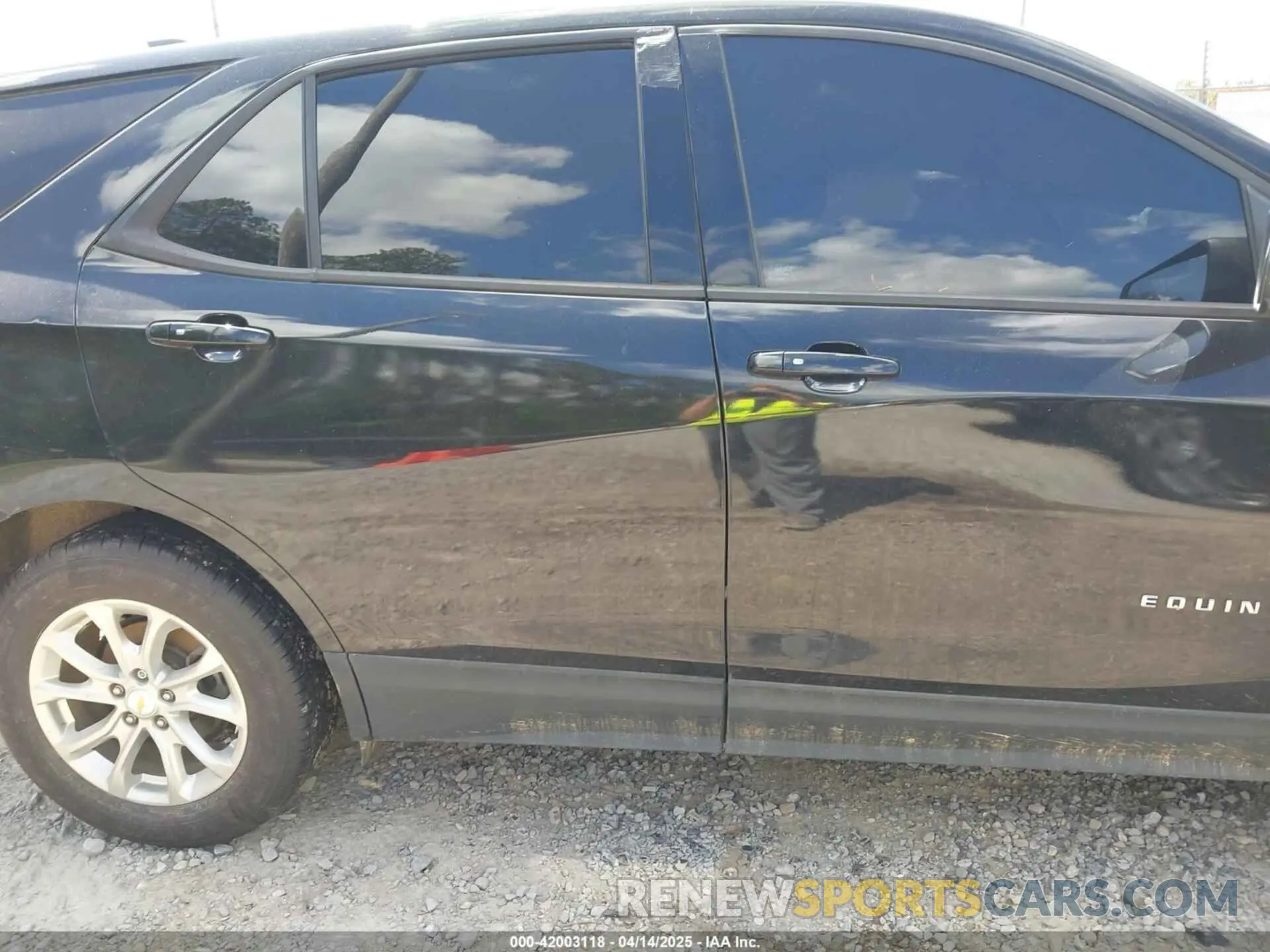 13 fotografías del automóvil dañado 2GNAXHEV0K6291166 CHEVROLET EQUINOX 2019