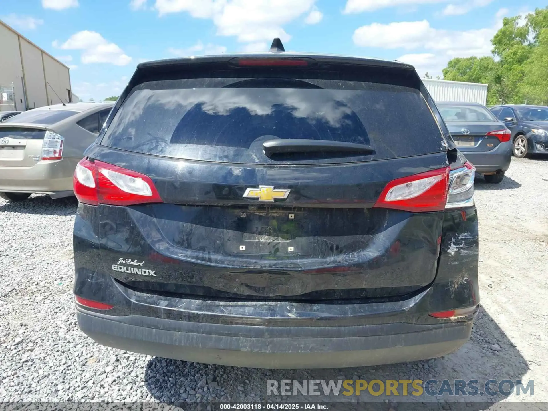 16 fotografías del automóvil dañado 2GNAXHEV0K6291166 CHEVROLET EQUINOX 2019