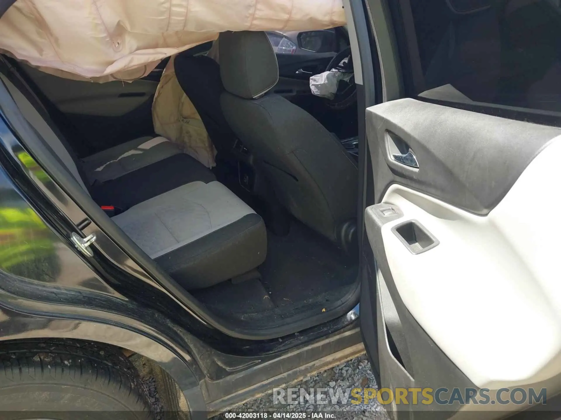 8 fotografías del automóvil dañado 2GNAXHEV0K6291166 CHEVROLET EQUINOX 2019
