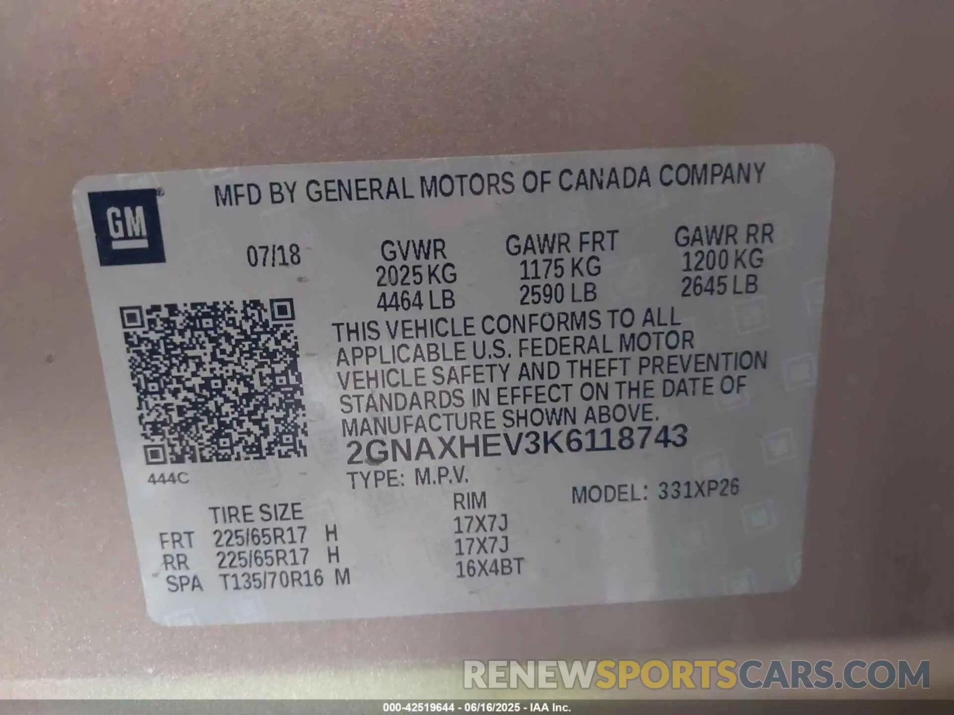 9 fotografías del automóvil dañado 2GNAXHEV3K6118743 CHEVROLET EQUINOX 2019