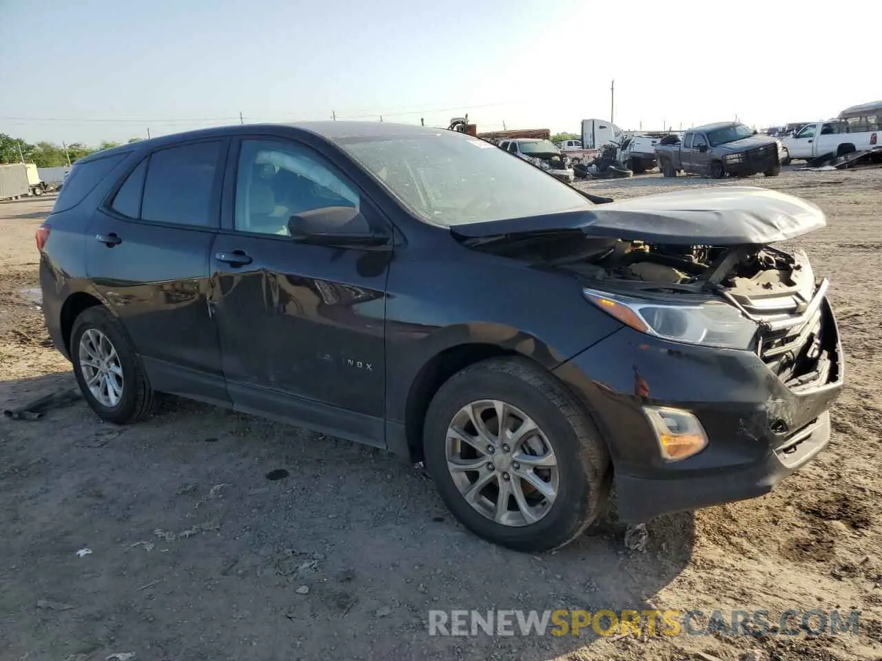 4 fotografías del automóvil dañado 2GNAXHEV3K6197699 CHEVROLET EQUINOX 2019
