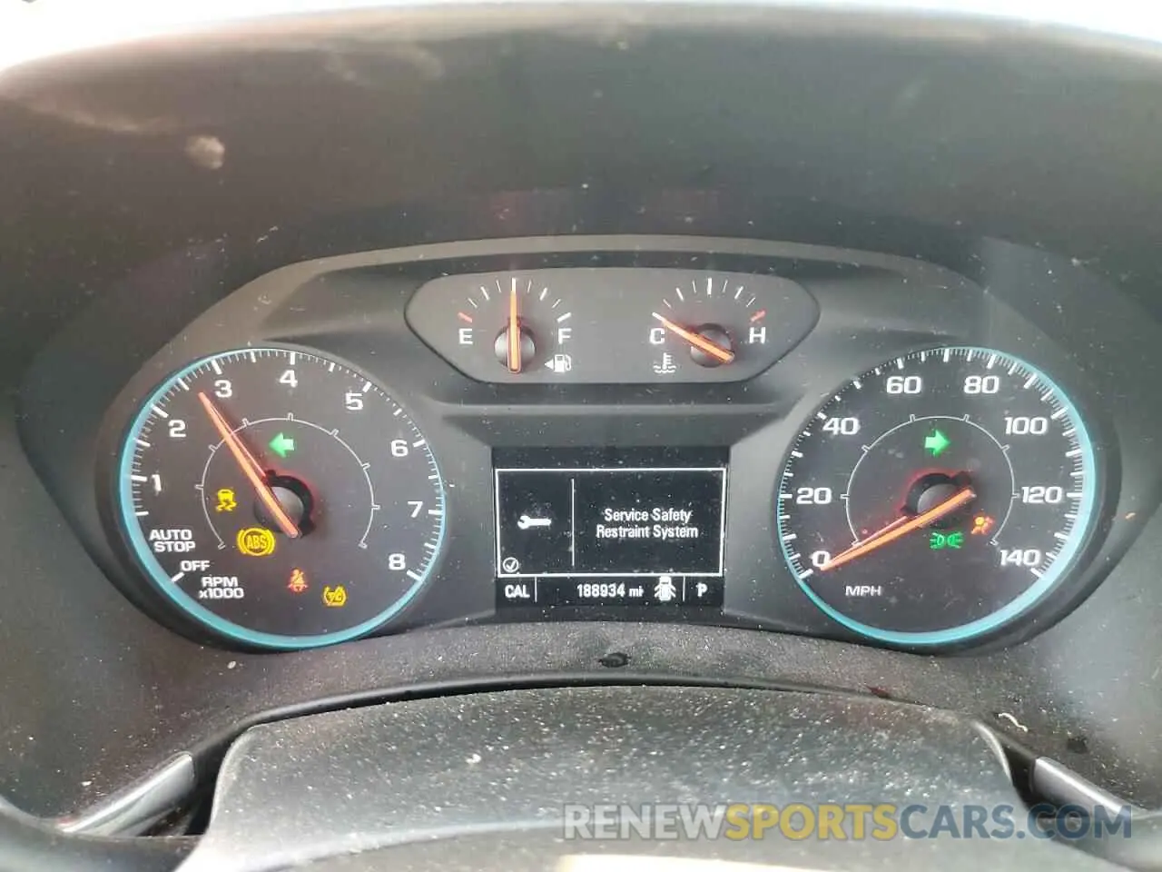 9 fotografías del automóvil dañado 2GNAXHEV3K6197699 CHEVROLET EQUINOX 2019