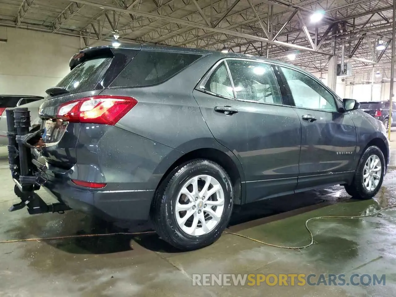 3 fotografías del automóvil dañado 2GNAXHEV3K6203596 CHEVROLET EQUINOX 2019
