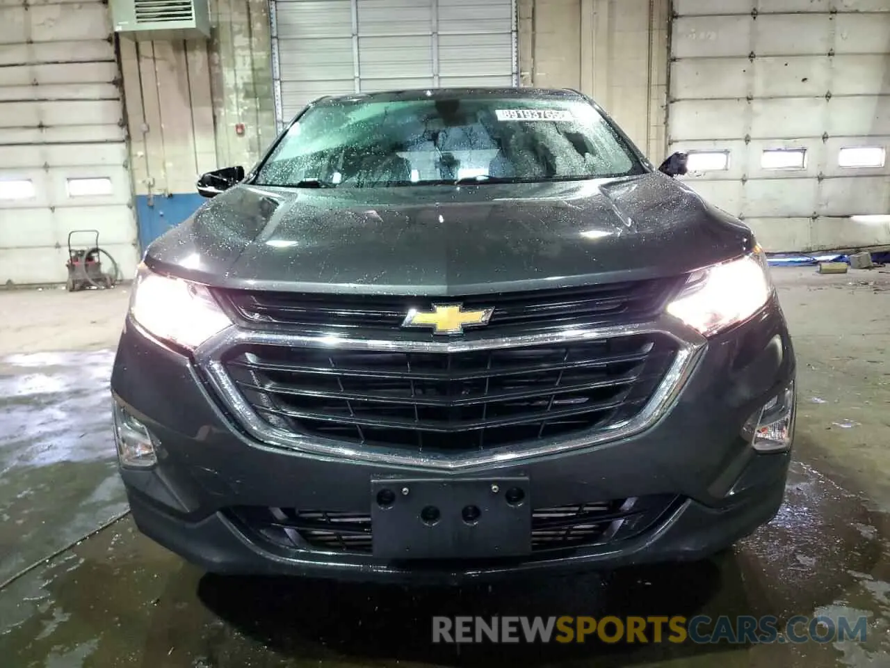 5 fotografías del automóvil dañado 2GNAXHEV3K6203596 CHEVROLET EQUINOX 2019