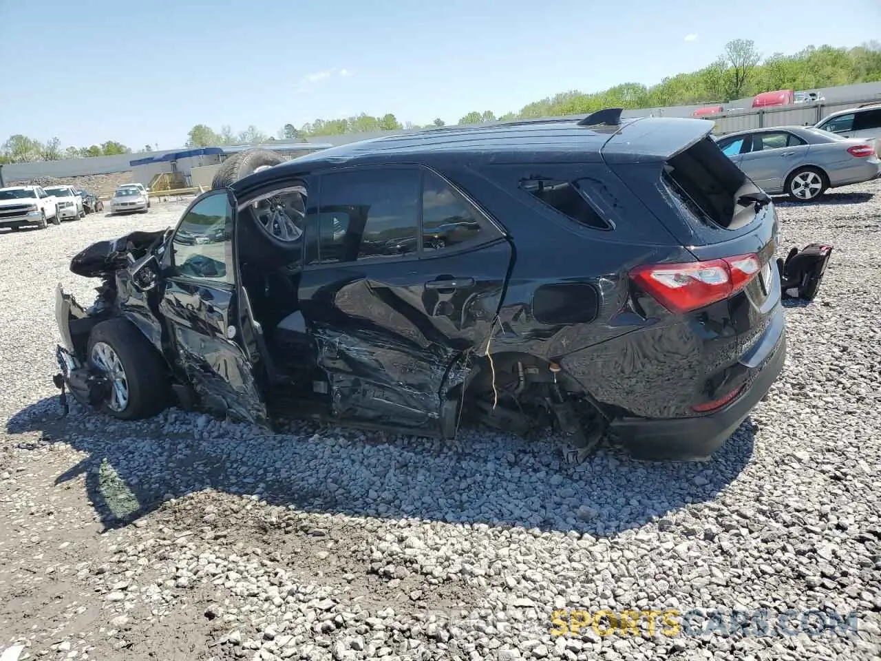 2 fotografías del automóvil dañado 2GNAXHEV3K6251115 CHEVROLET EQUINOX 2019