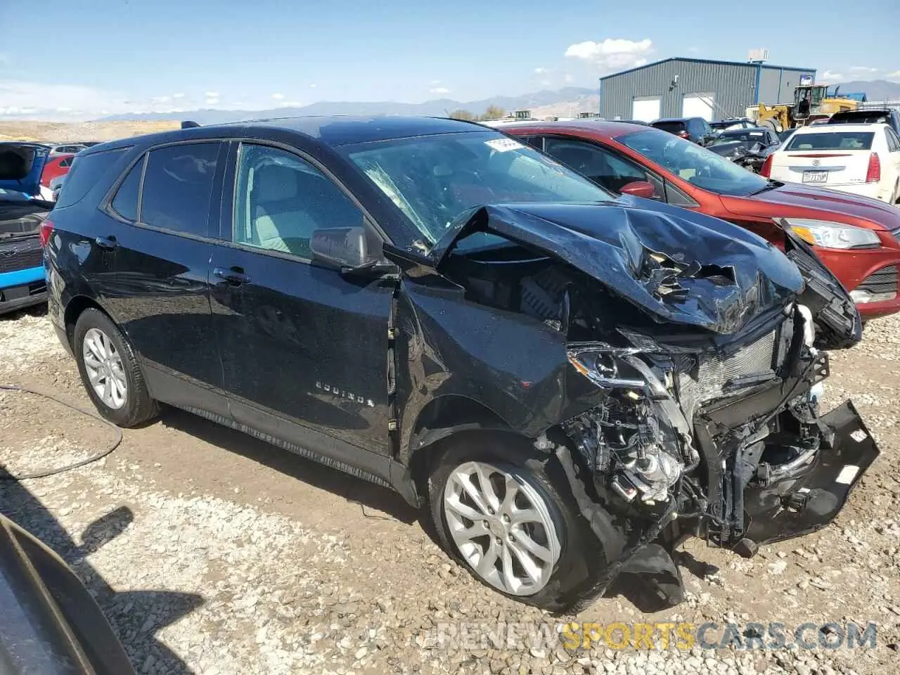4 fotografías del automóvil dañado 2GNAXHEV3K6267265 CHEVROLET EQUINOX 2019