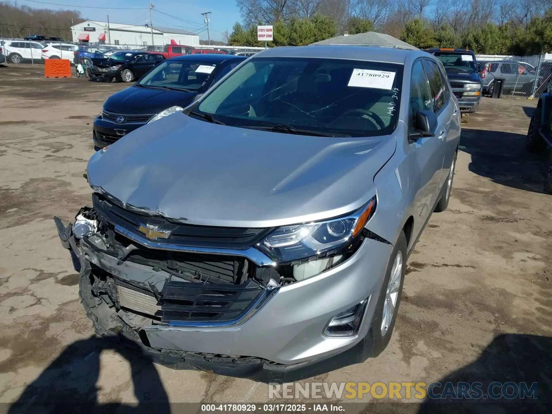 2 fotografías del automóvil dañado 2GNAXHEV4K6155073 CHEVROLET EQUINOX 2019