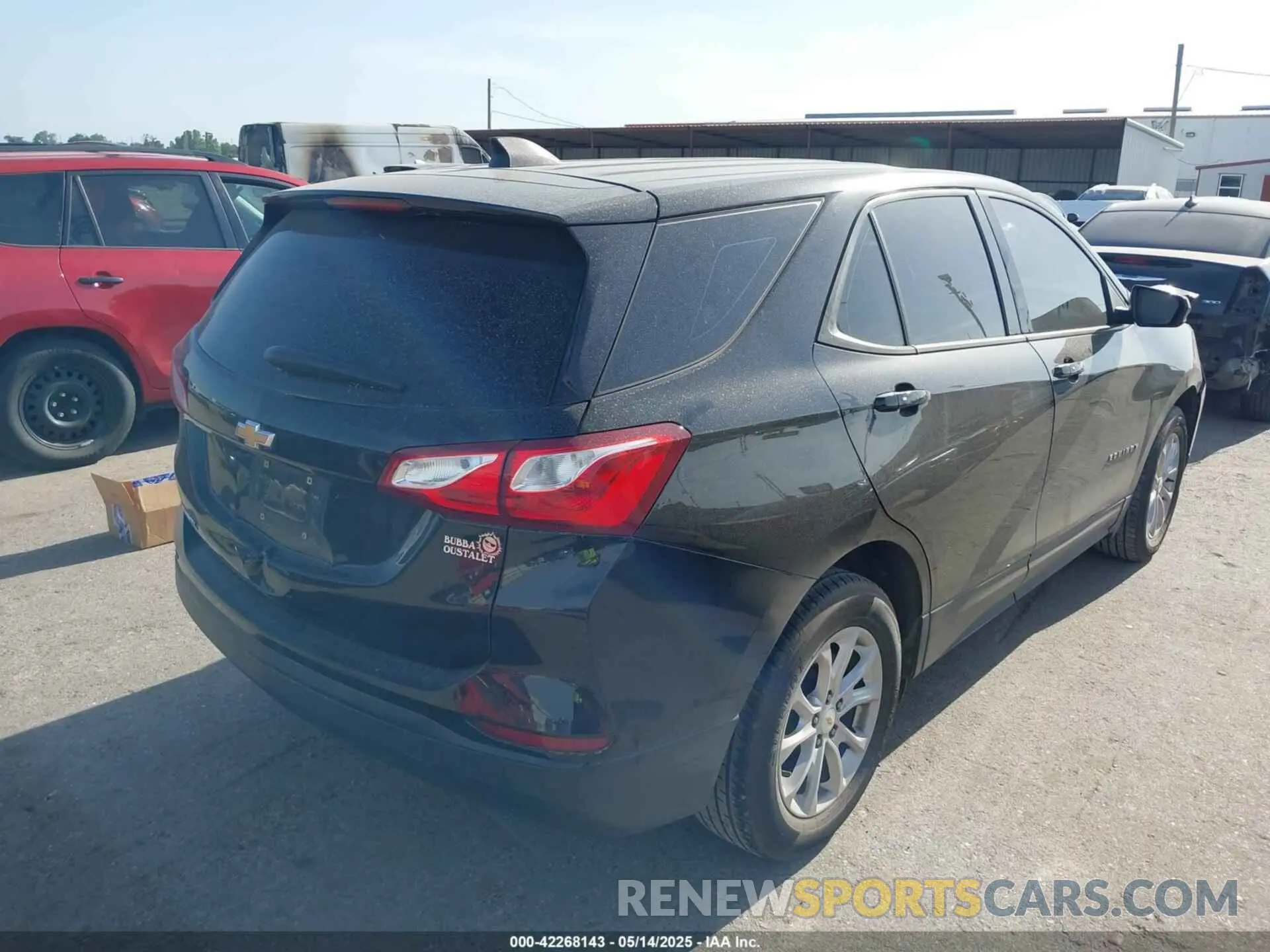 4 fotografías del automóvil dañado 2GNAXHEV5K6304655 CHEVROLET EQUINOX 2019