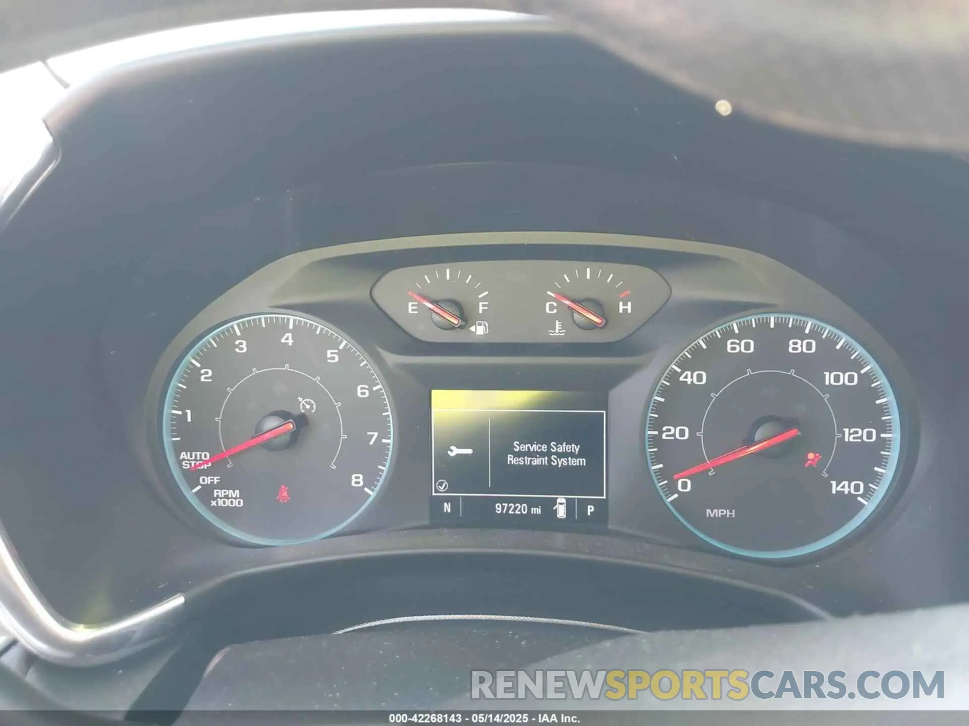 7 fotografías del automóvil dañado 2GNAXHEV5K6304655 CHEVROLET EQUINOX 2019