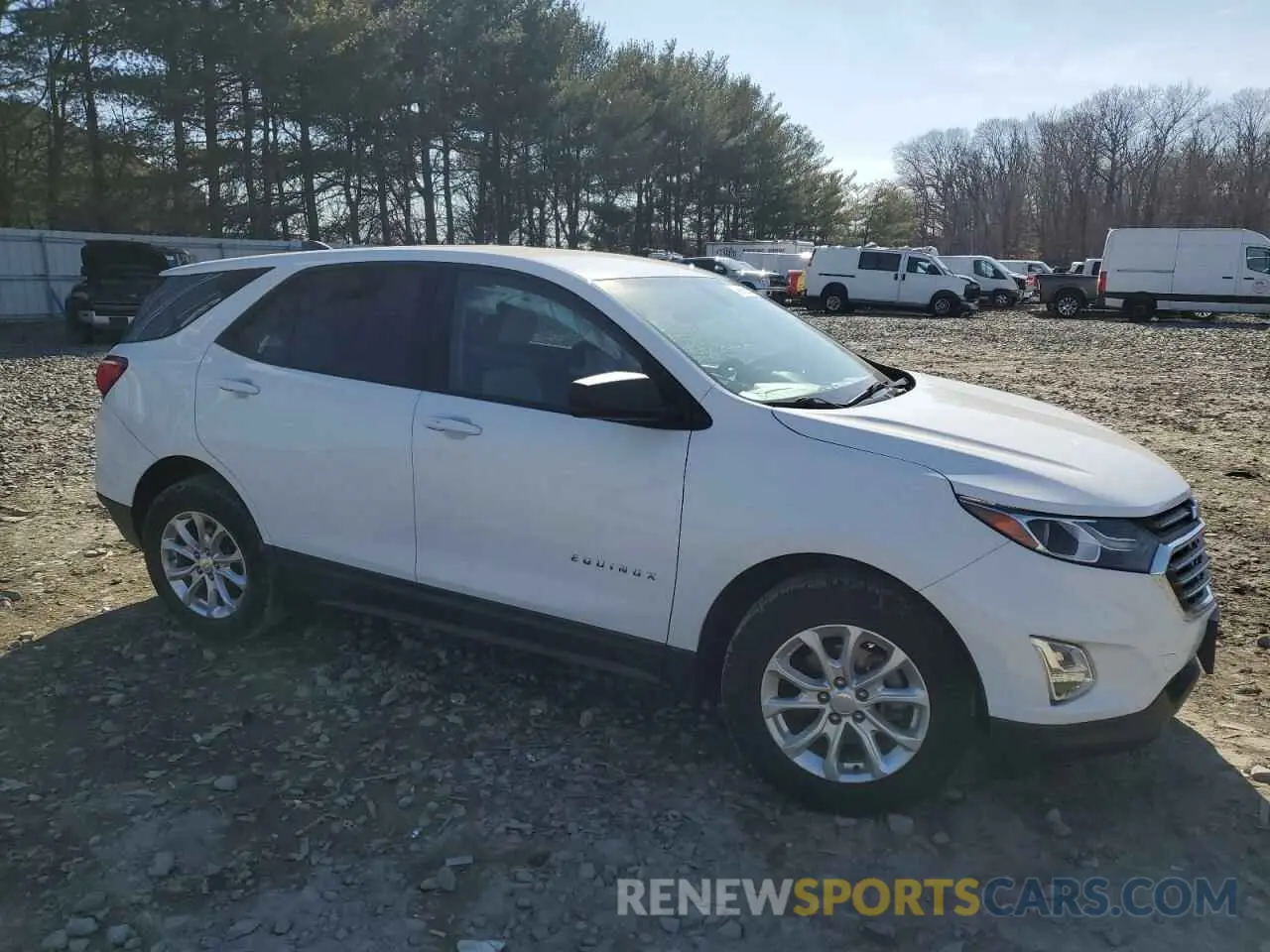 4 fotografías del automóvil dañado 2GNAXHEV6K6152806 CHEVROLET EQUINOX 2019