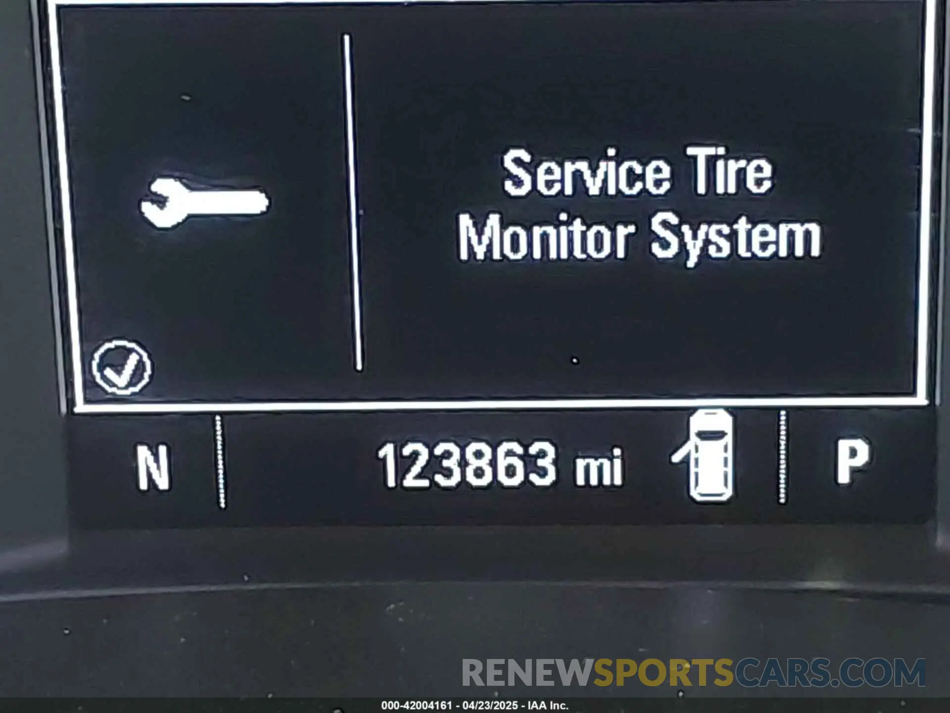 16 fotografías del automóvil dañado 2GNAXHEV7K6212446 CHEVROLET EQUINOX 2019