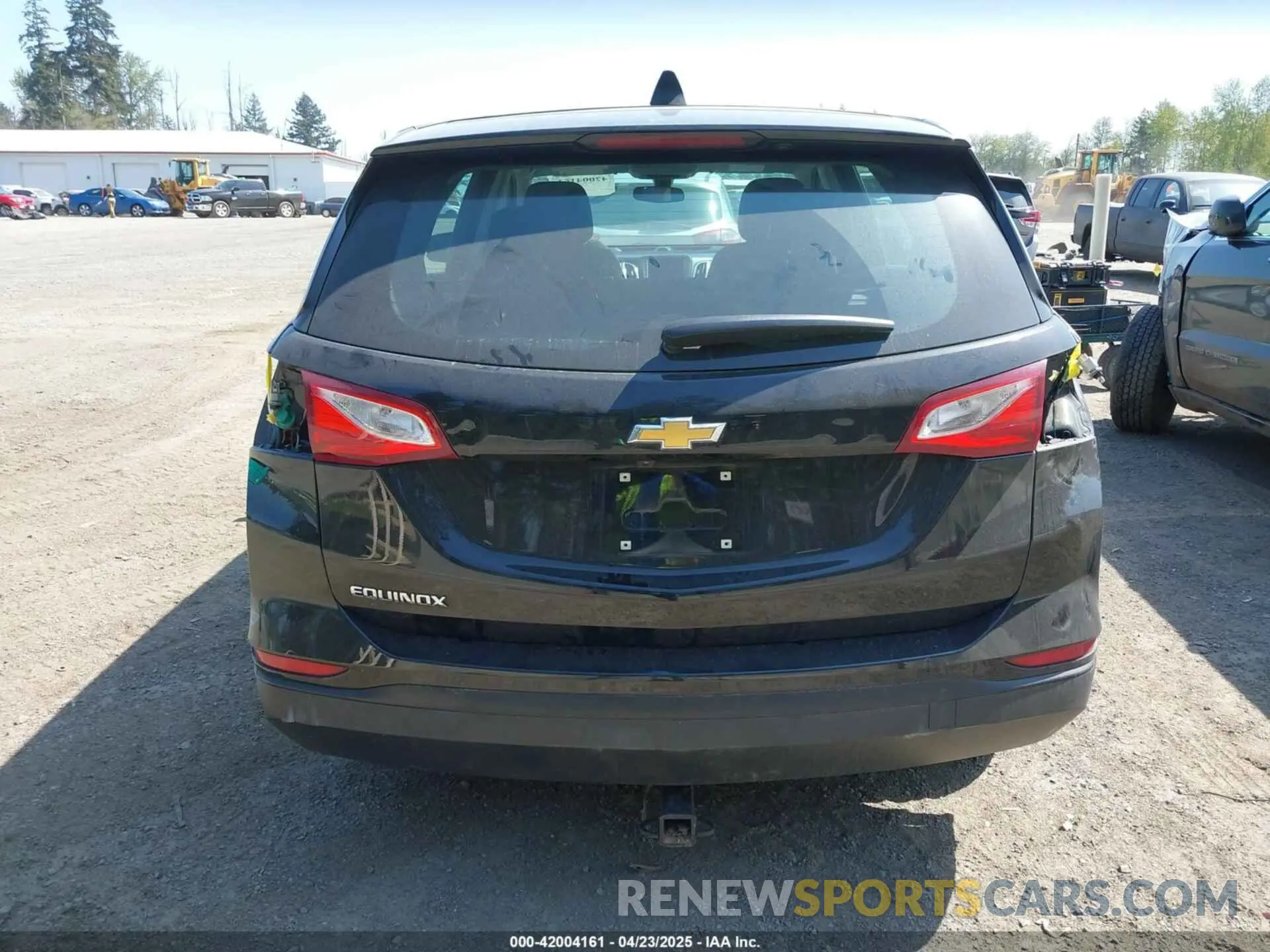 17 fotografías del automóvil dañado 2GNAXHEV7K6212446 CHEVROLET EQUINOX 2019