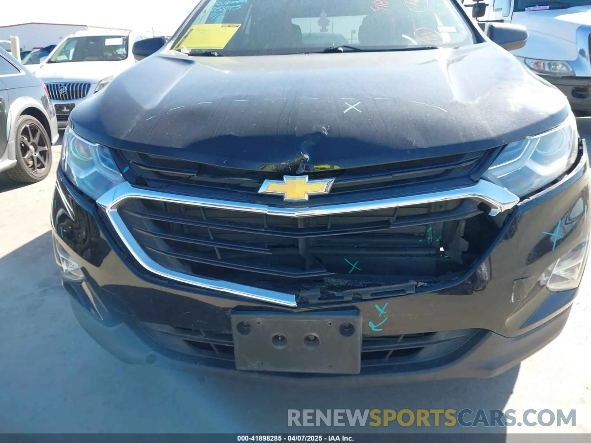 6 fotografías del automóvil dañado 2GNAXHEV7K6244104 CHEVROLET EQUINOX 2019