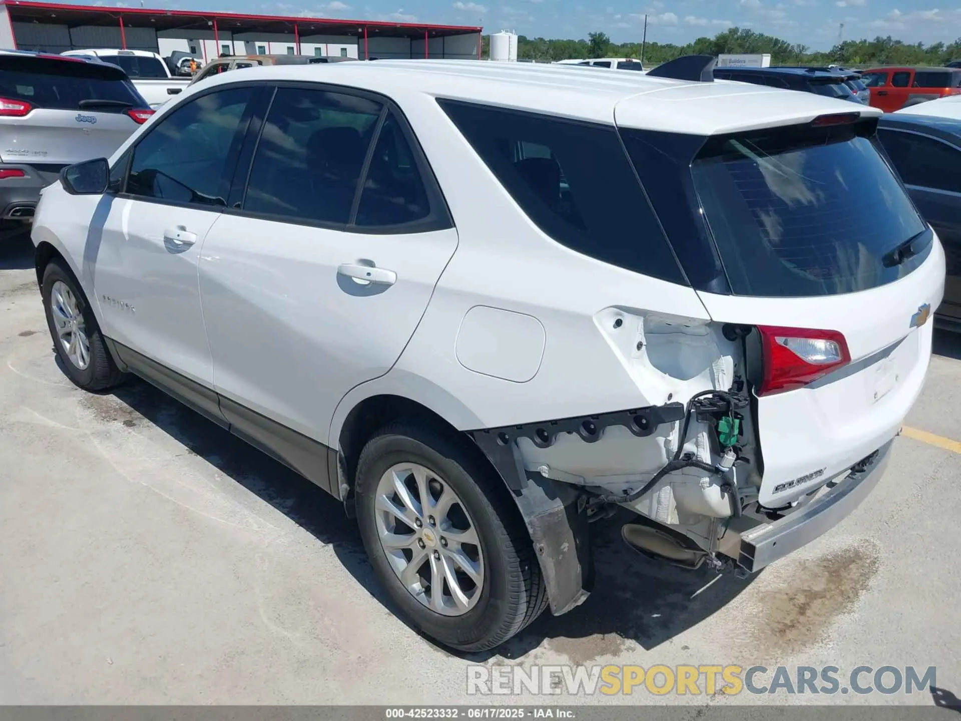 20 fotografías del automóvil dañado 2GNAXHEV7K6264577 CHEVROLET EQUINOX 2019