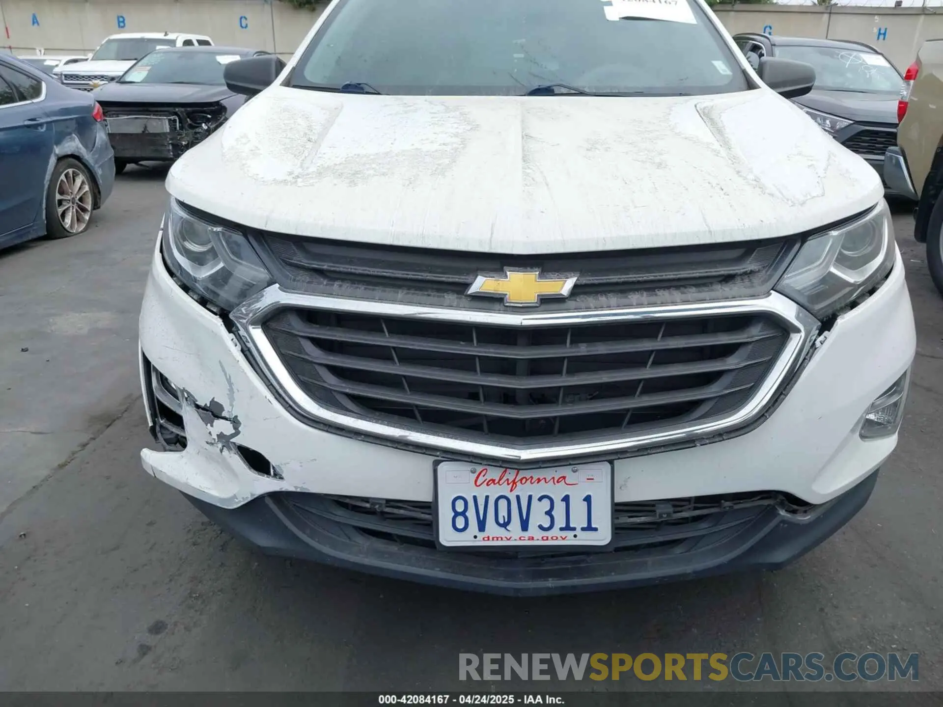 13 fotografías del automóvil dañado 2GNAXHEV8K6108399 CHEVROLET EQUINOX 2019
