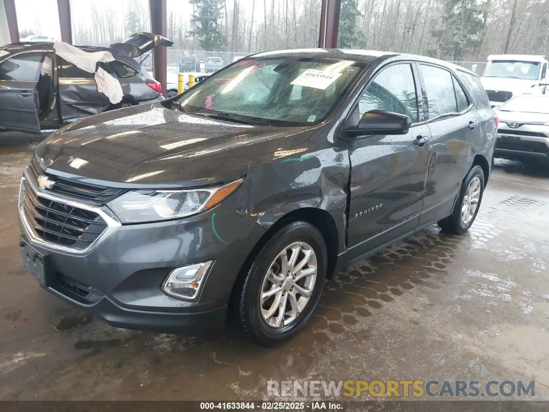 2 fotografías del automóvil dañado 2GNAXHEV8K6118463 CHEVROLET EQUINOX 2019