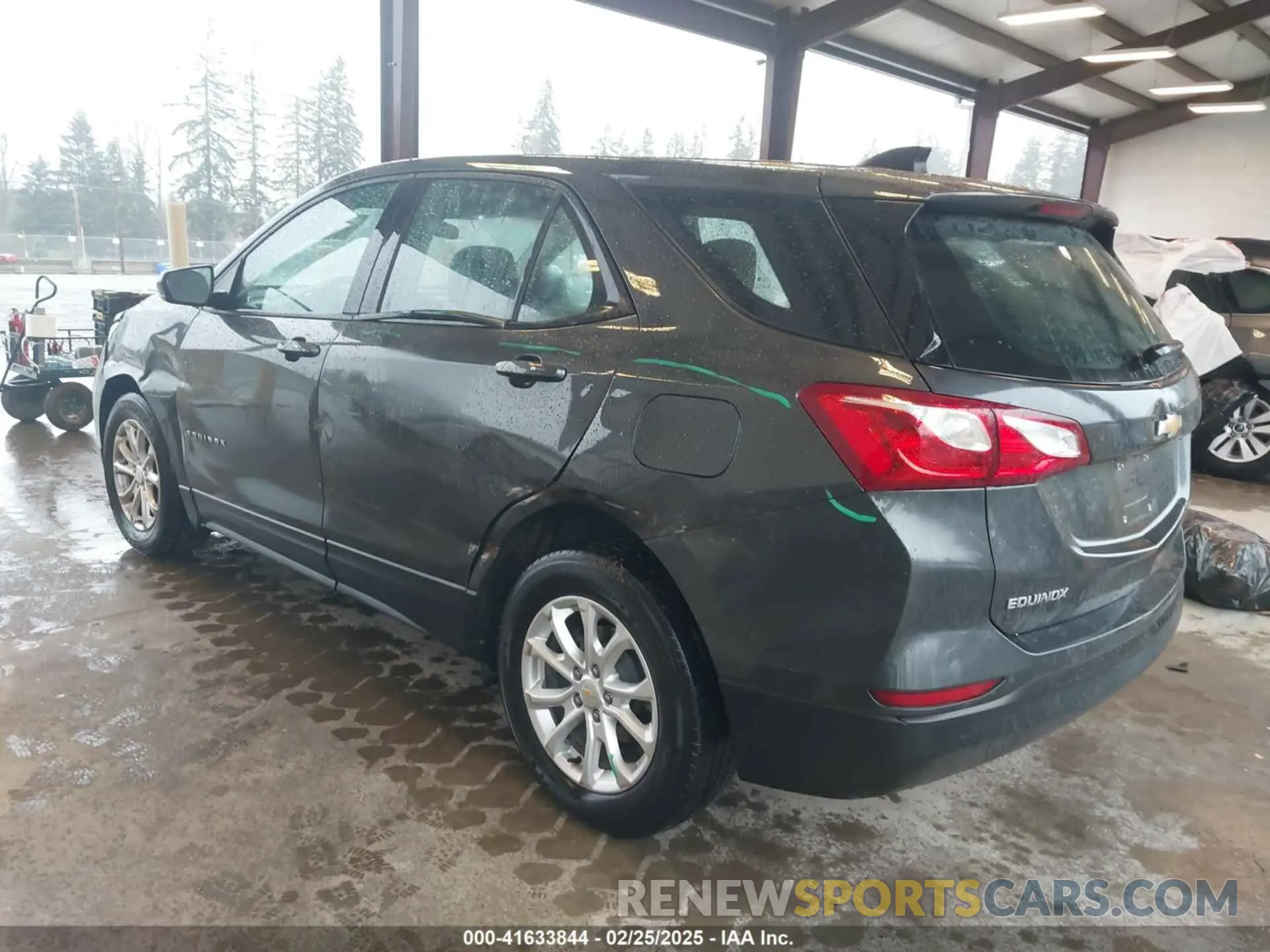 3 fotografías del automóvil dañado 2GNAXHEV8K6118463 CHEVROLET EQUINOX 2019