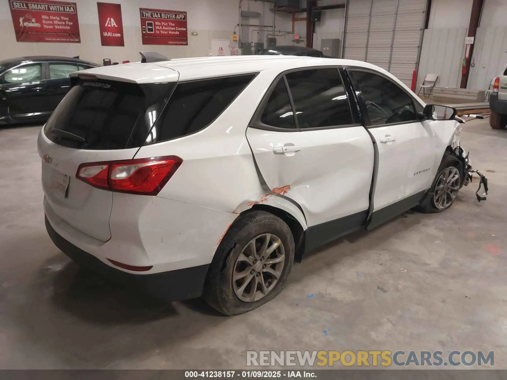 4 fotografías del automóvil dañado 2GNAXHEV9K6196119 CHEVROLET EQUINOX 2019