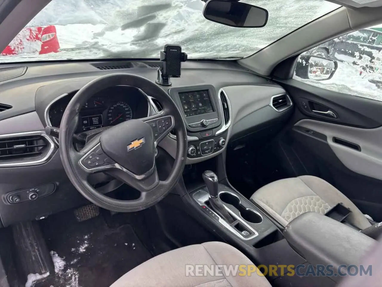 7 fotografías del automóvil dañado 2GNAXHEV9K6262457 CHEVROLET EQUINOX 2019