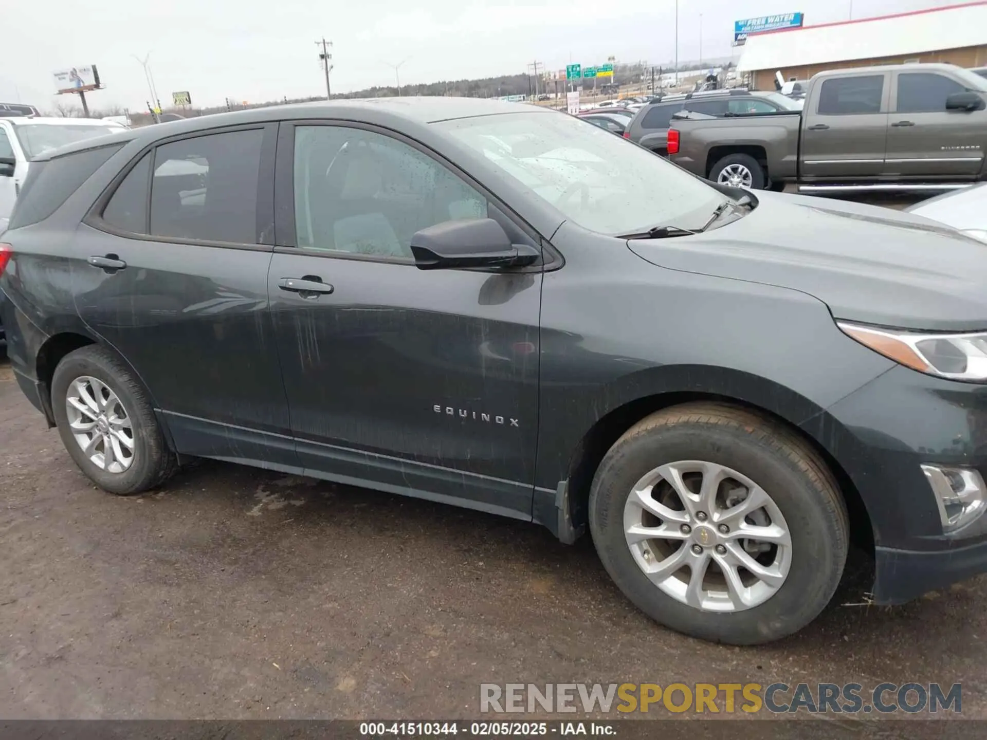 14 fotografías del automóvil dañado 2GNAXHEV9K6285429 CHEVROLET EQUINOX 2019