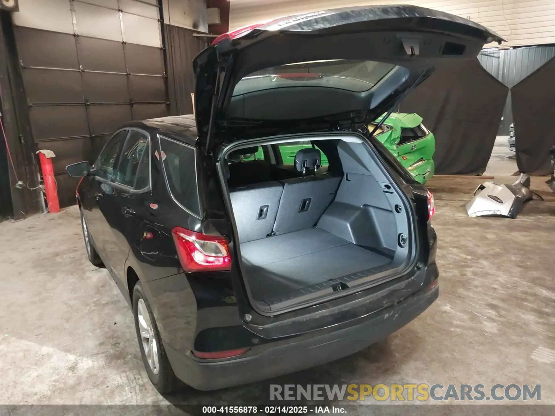3 fotografías del automóvil dañado 2GNAXHEVXK6267070 CHEVROLET EQUINOX 2019