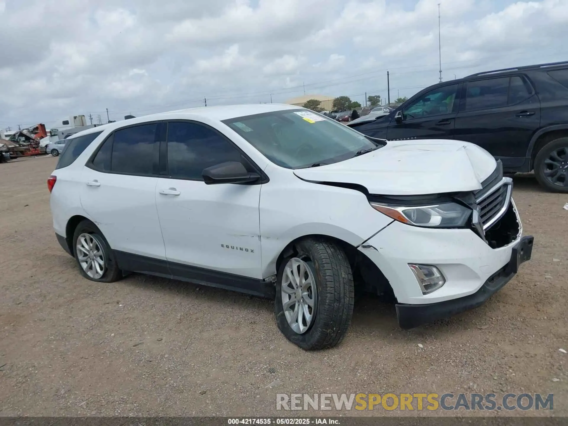 13 fotografías del automóvil dañado 2GNAXHEVXK6290509 CHEVROLET EQUINOX 2019