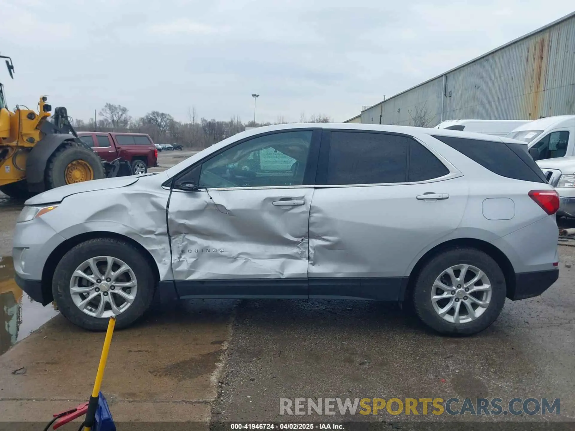 14 fotografías del automóvil dañado 2GNAXJEV0K6224557 CHEVROLET EQUINOX 2019