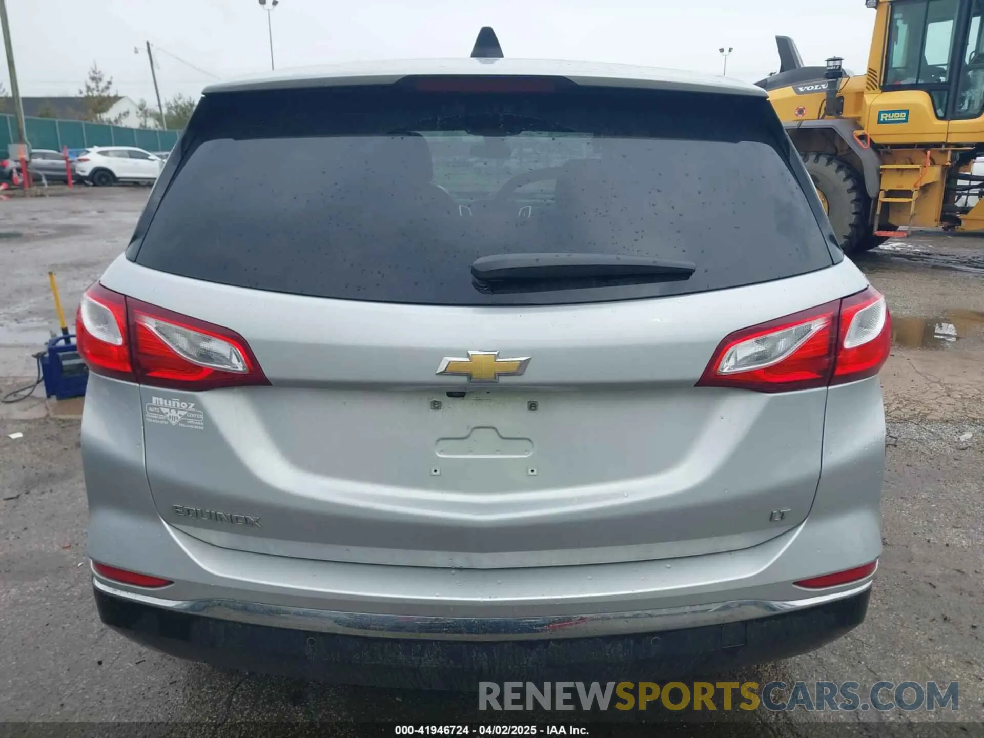 16 fotografías del automóvil dañado 2GNAXJEV0K6224557 CHEVROLET EQUINOX 2019
