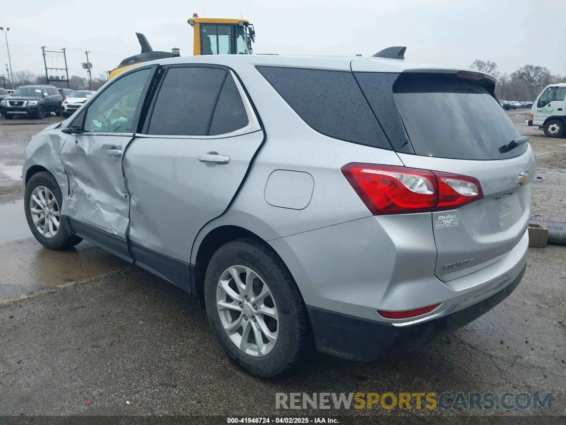 3 fotografías del automóvil dañado 2GNAXJEV0K6224557 CHEVROLET EQUINOX 2019