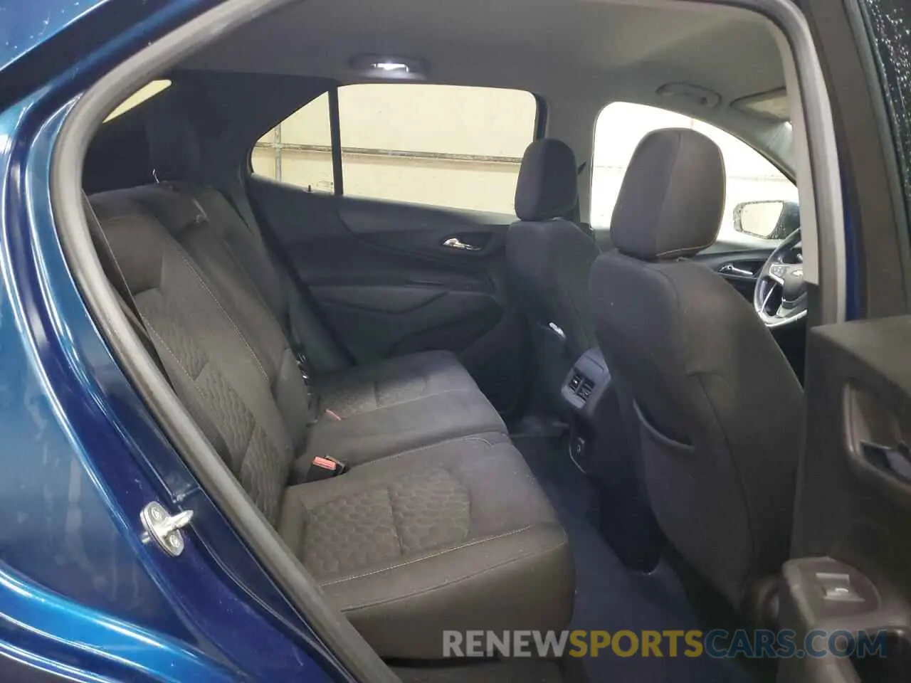 10 fotografías del automóvil dañado 2GNAXJEV3K6234967 CHEVROLET EQUINOX 2019