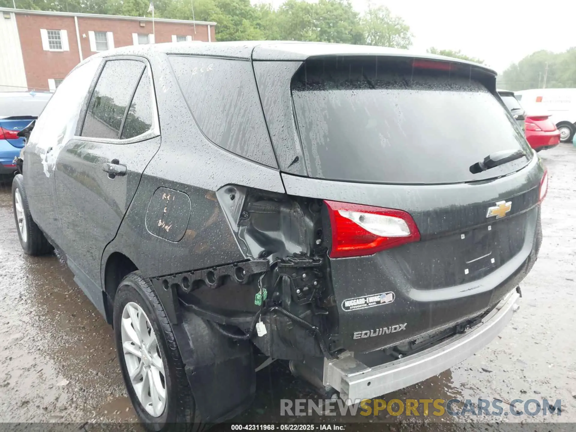 3 fotografías del automóvil dañado 2GNAXJEV8K6213886 CHEVROLET EQUINOX 2019