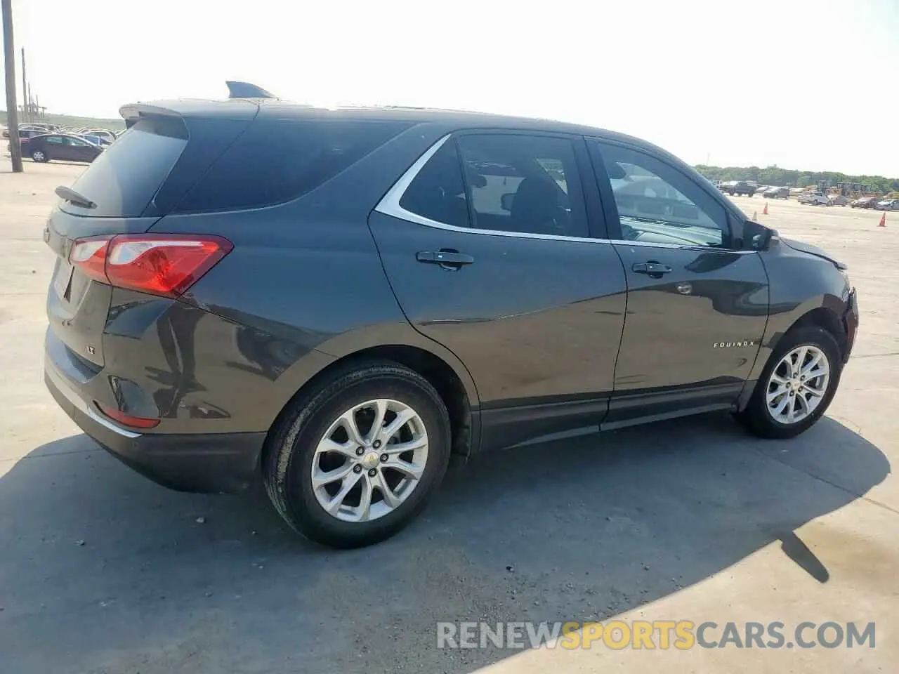 3 fotografías del automóvil dañado 2GNAXJEV9K6278066 CHEVROLET EQUINOX 2019