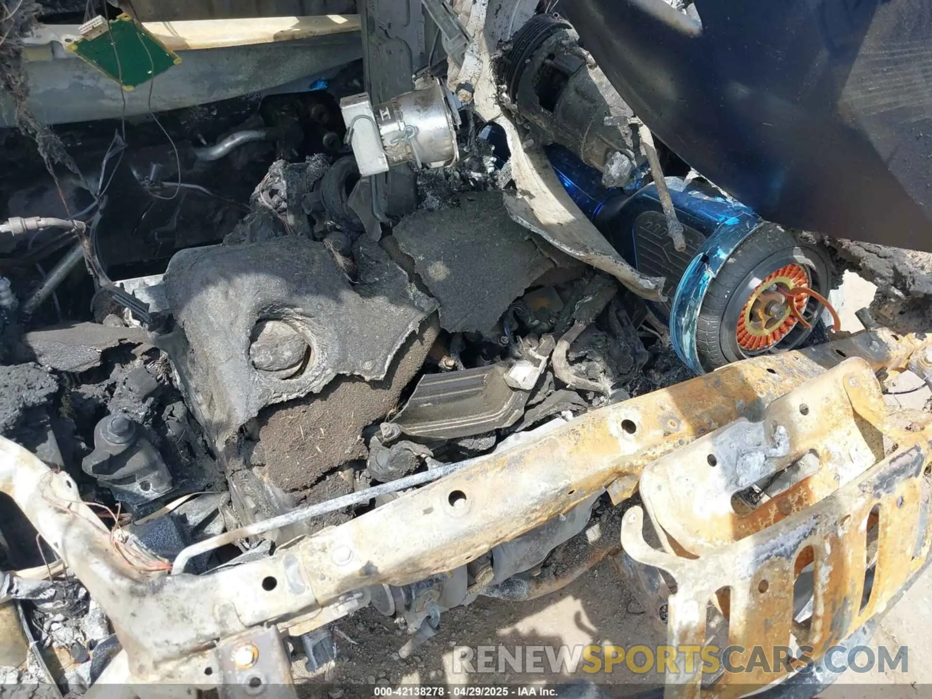 10 fotografías del automóvil dañado 2GNAXJEVXK6301807 CHEVROLET EQUINOX 2019