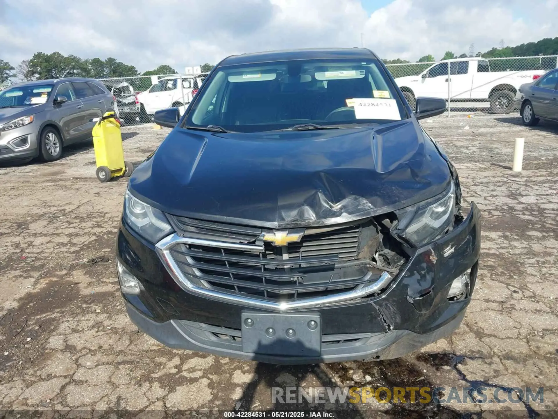 12 fotografías del automóvil dañado 2GNAXKEV0K6167475 CHEVROLET EQUINOX 2019