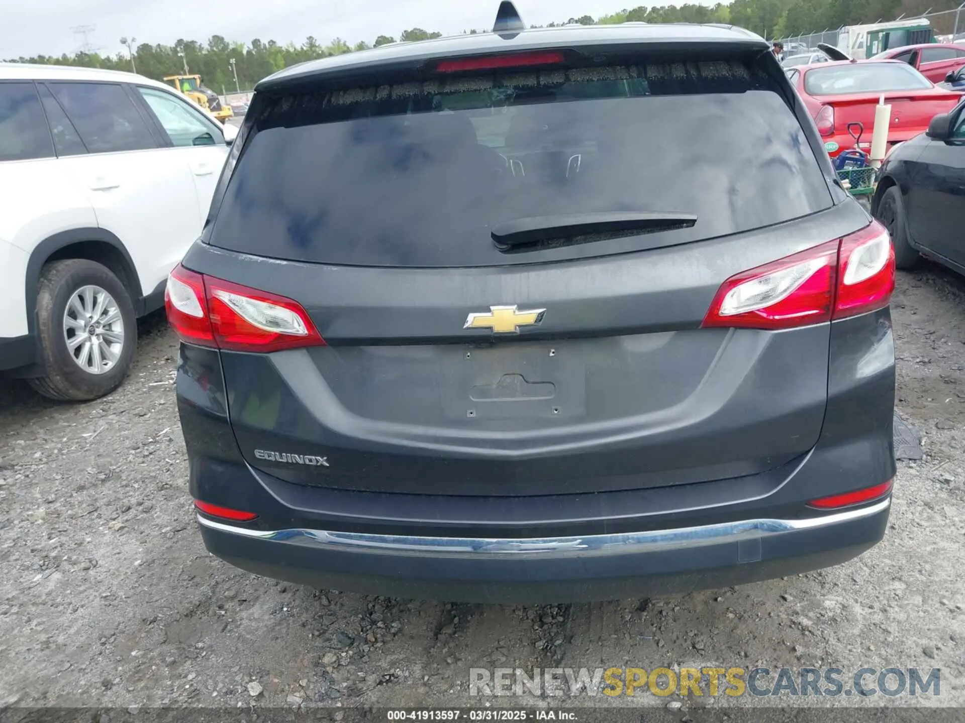 17 fotografías del automóvil dañado 2GNAXKEV0K6175950 CHEVROLET EQUINOX 2019