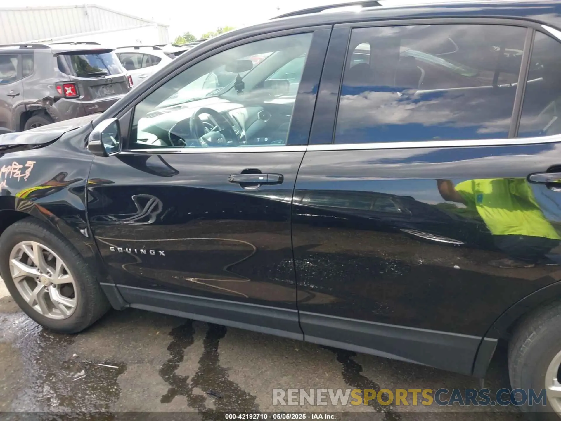 14 fotografías del automóvil dañado 2GNAXKEV0K6247052 CHEVROLET EQUINOX 2019