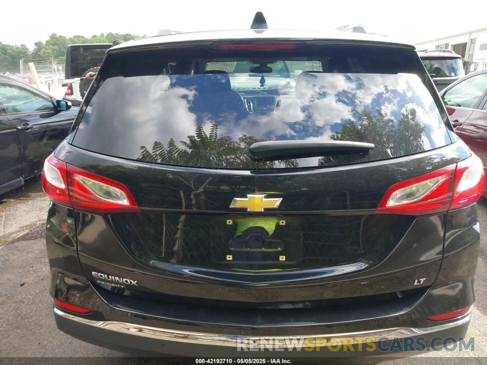 16 fotografías del automóvil dañado 2GNAXKEV0K6247052 CHEVROLET EQUINOX 2019