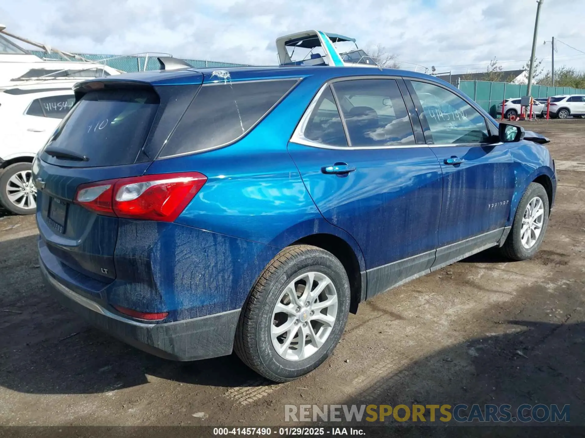 4 fotografías del automóvil dañado 2GNAXKEV0K6296672 CHEVROLET EQUINOX 2019
