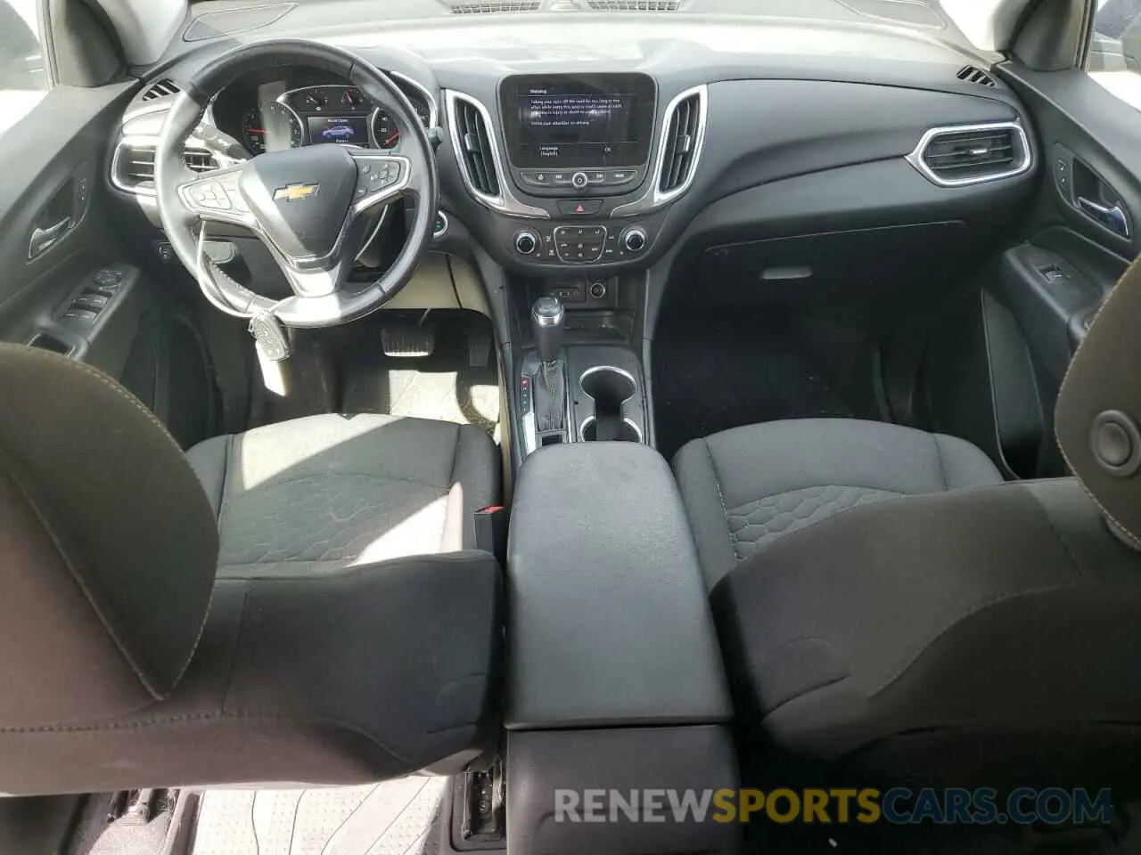 8 fotografías del automóvil dañado 2GNAXKEV1K6107138 CHEVROLET EQUINOX 2019