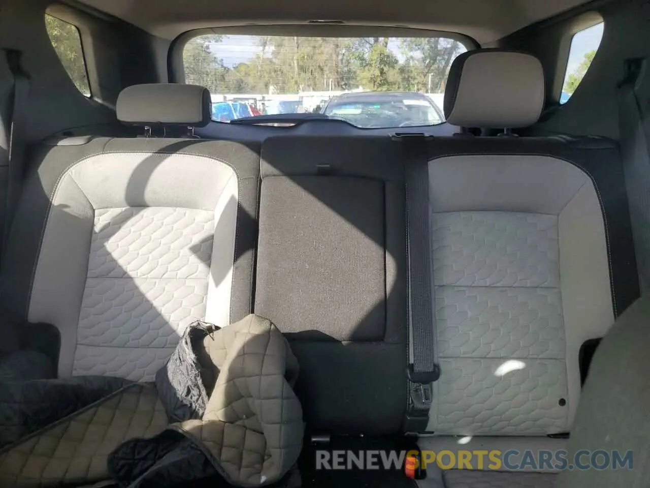 10 fotografías del automóvil dañado 2GNAXKEV1K6154007 CHEVROLET EQUINOX 2019