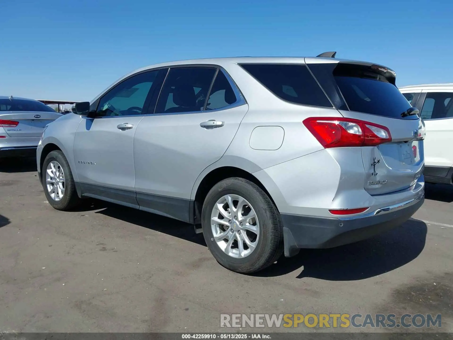 3 fotografías del automóvil dañado 2GNAXKEV1K6186200 CHEVROLET EQUINOX 2019