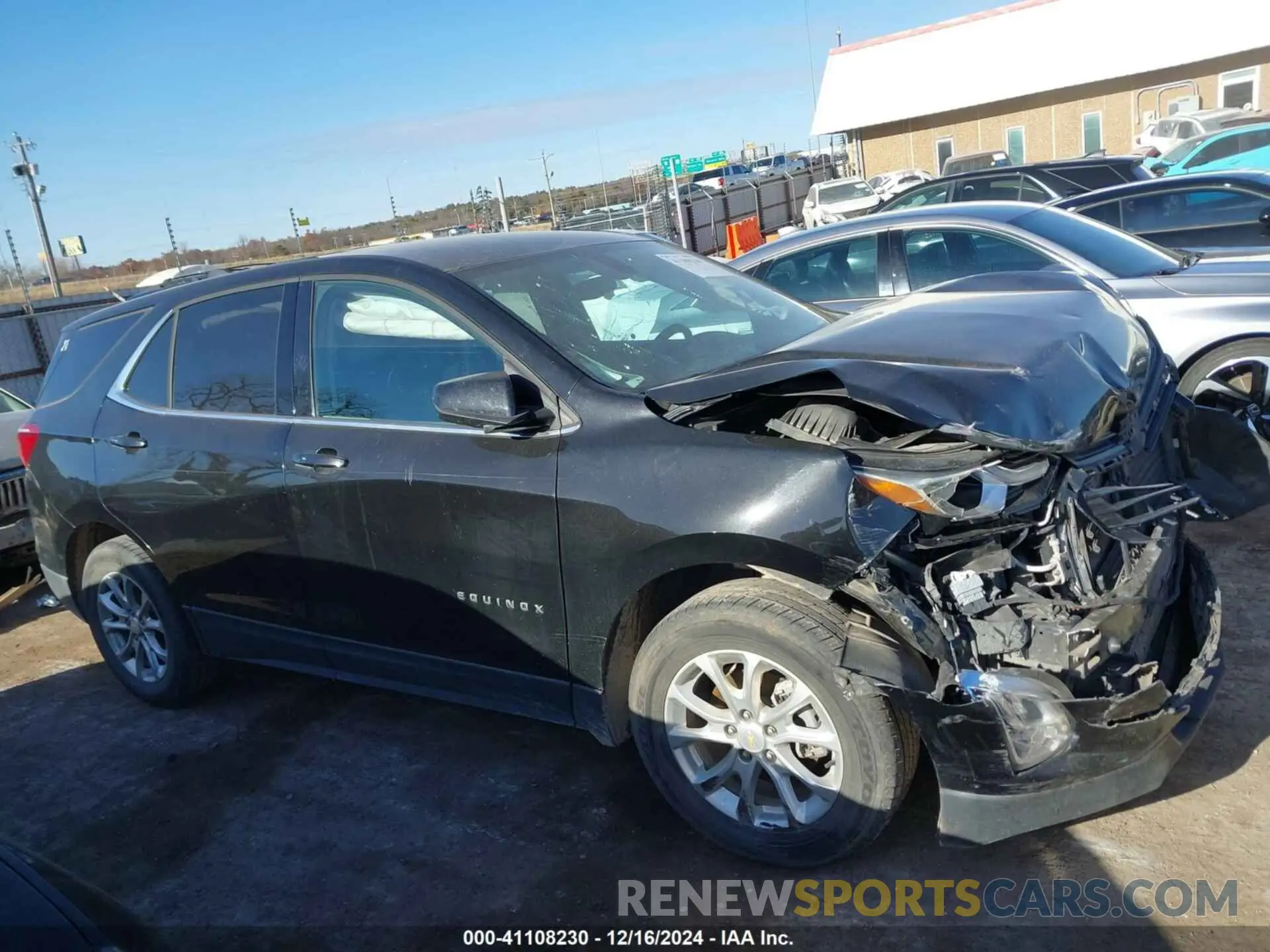 13 fotografías del automóvil dañado 2GNAXKEV2K6119458 CHEVROLET EQUINOX 2019