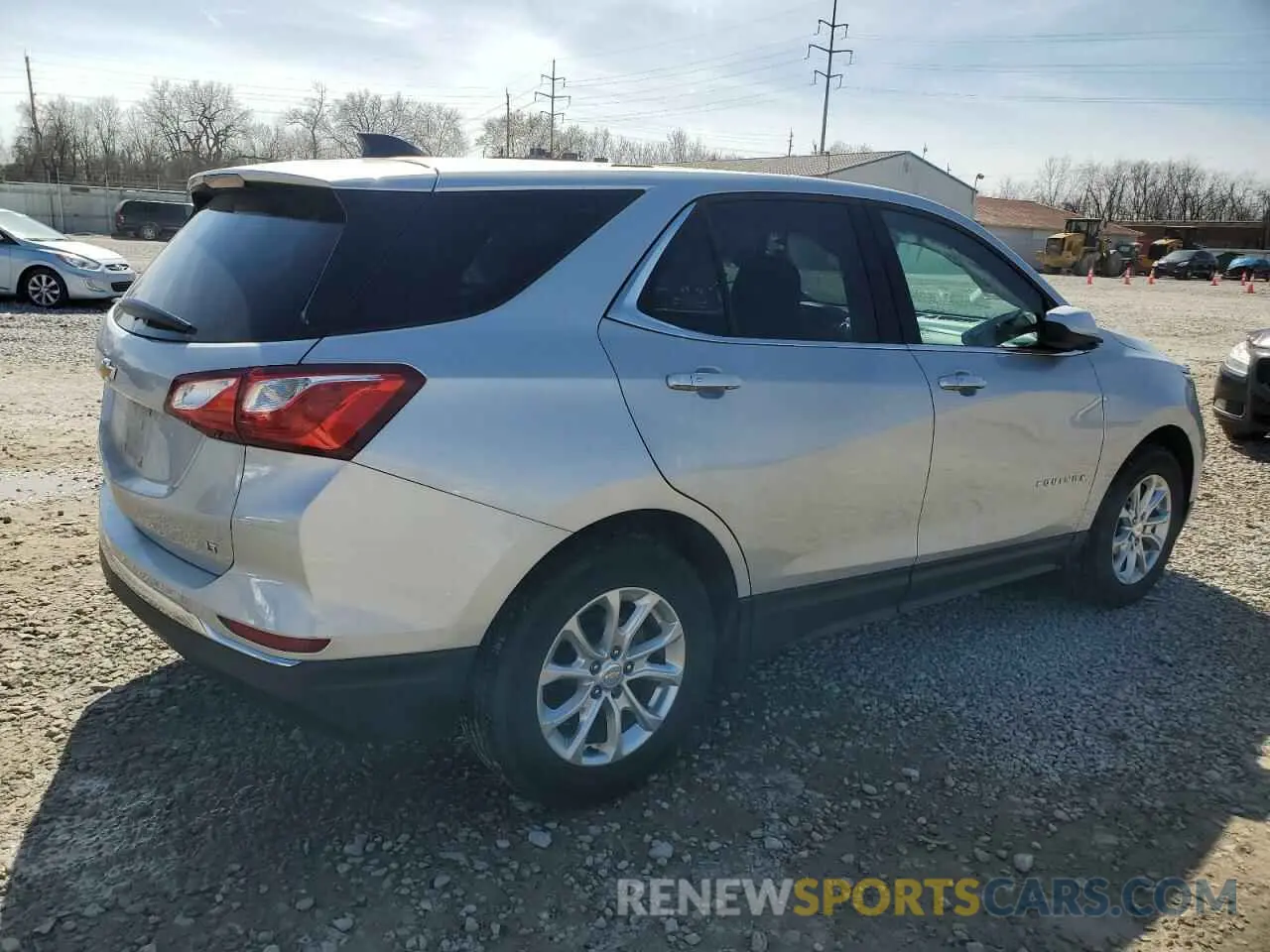 3 fotografías del automóvil dañado 2GNAXKEV2K6152623 CHEVROLET EQUINOX 2019