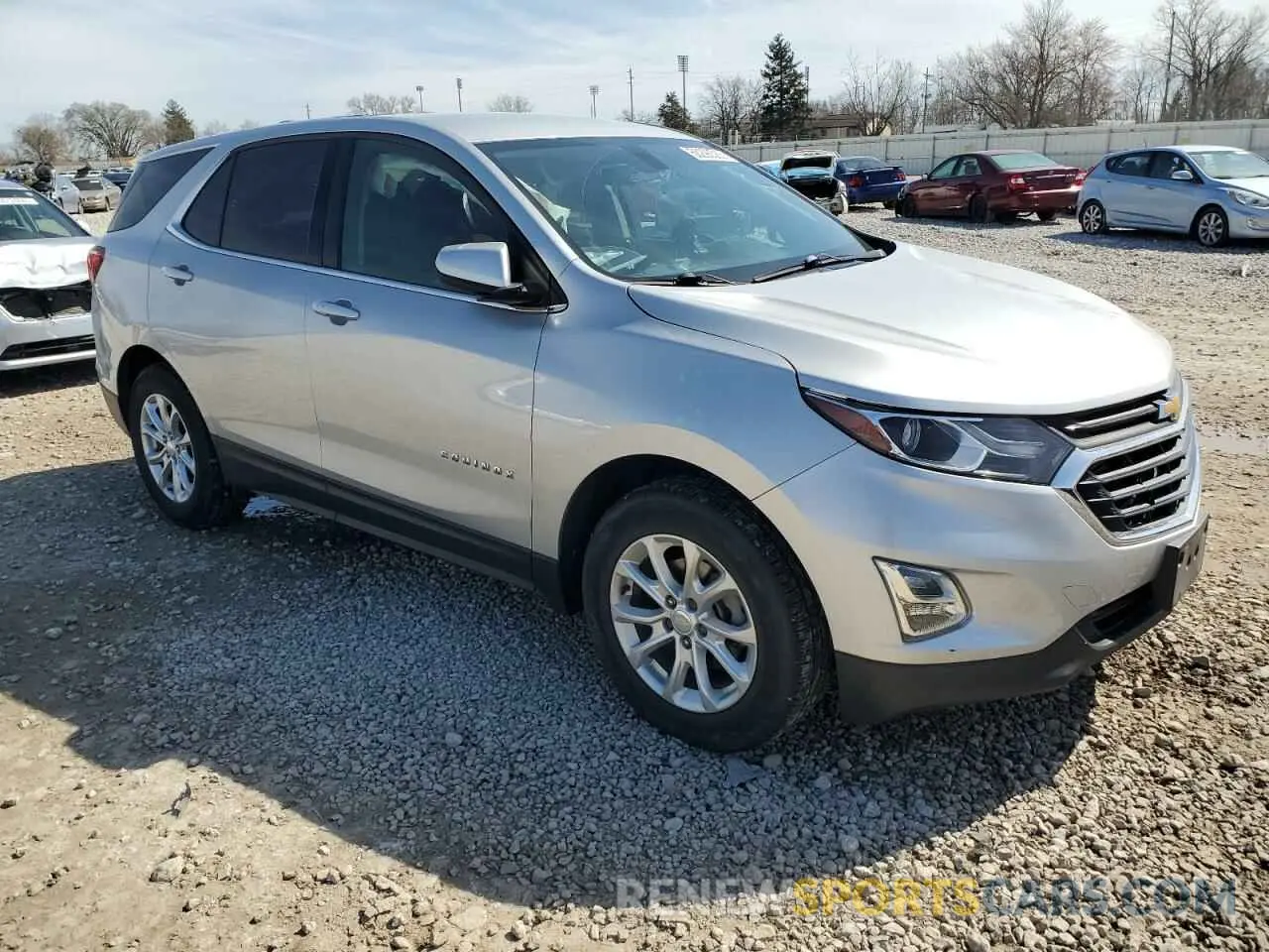 4 fotografías del automóvil dañado 2GNAXKEV2K6152623 CHEVROLET EQUINOX 2019